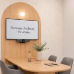 Bureau moderne d'Archway à Brisbane, avec des espaces de travail ouverts et lumineux.