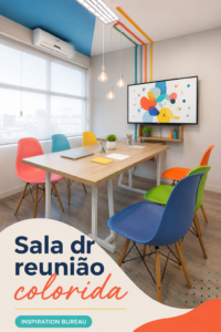 Salle de réunion colorée avec des murs vibrants et un mobilier moderne