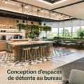Espace de travail collaboratif moderne avec des zones de détente.