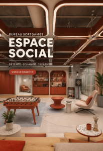 Espace de détente au bureau aménagé avec des canapés et des plantes, favorisant la convivialité et le bien-être.