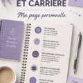 Femme souriante en train de planifier sa carrière sur un carnet
