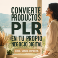 Femme souriante travaillant sur un ordinateur pour créer son business avec des produits PLR